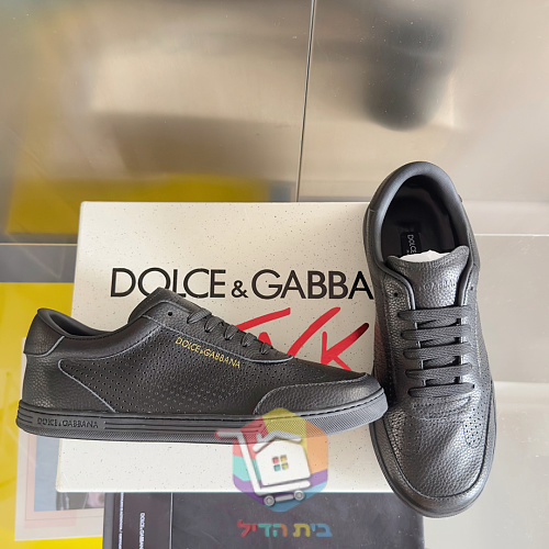 נעלי סניקרס Dolce & Gabbana מעור מחורר בשישה גוונים 50