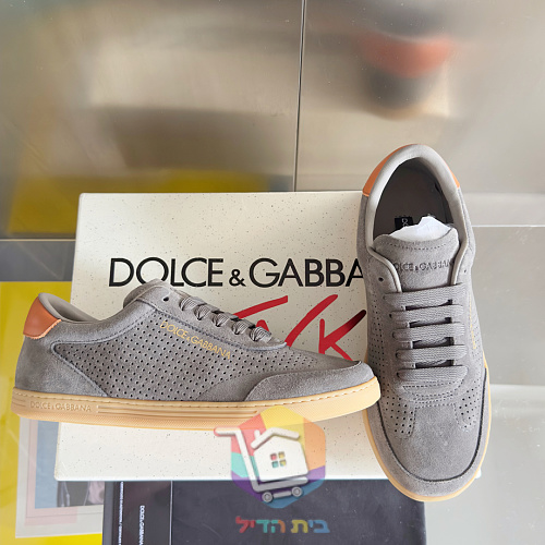 נעלי סניקרס Dolce & Gabbana מעור מחורר בשישה גוונים 52