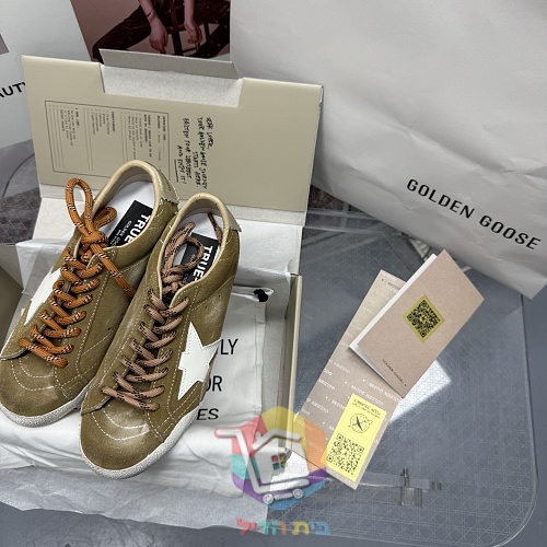 נעלי Golden Goose Super-Star בחמישה גוונים 34
