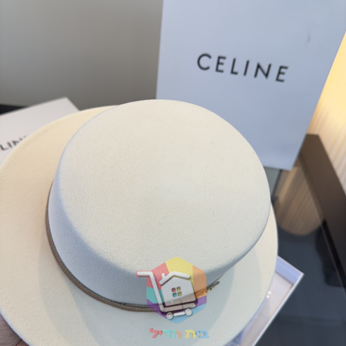 כובע Celine מלבד עם סרט עור 3