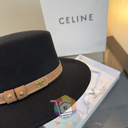 כובע Celine מלבד עם סרט עור 19
