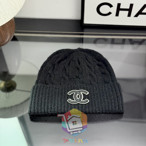 כובע גרב Chanel בסריגת צמות 29