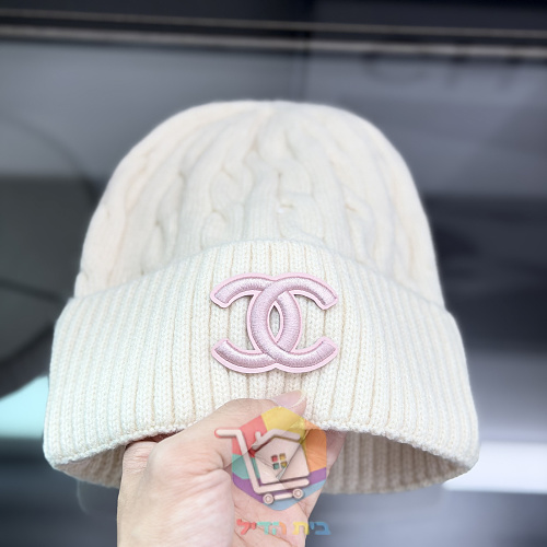כובע גרב Chanel בסריגת צמות 44