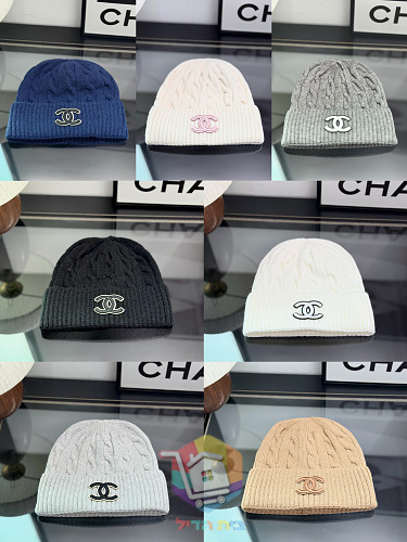 כובע גרב Chanel בסריגת צמות 49