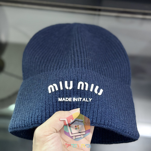 כובע גרב Miu Miu בסריגת ריב 3