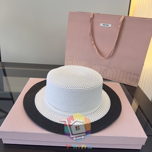 כובע קש Miu Miu עם רצועת עור 11