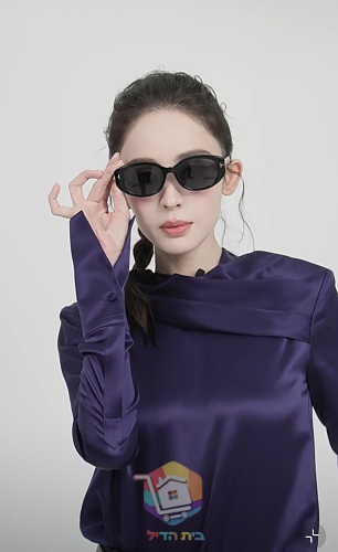 משקפי שמש Tom Ford אובליים בגוון צב 10